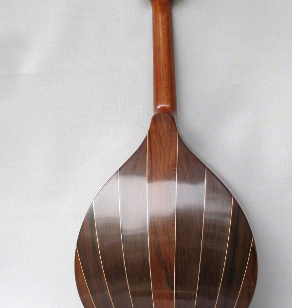 Mandola Detail